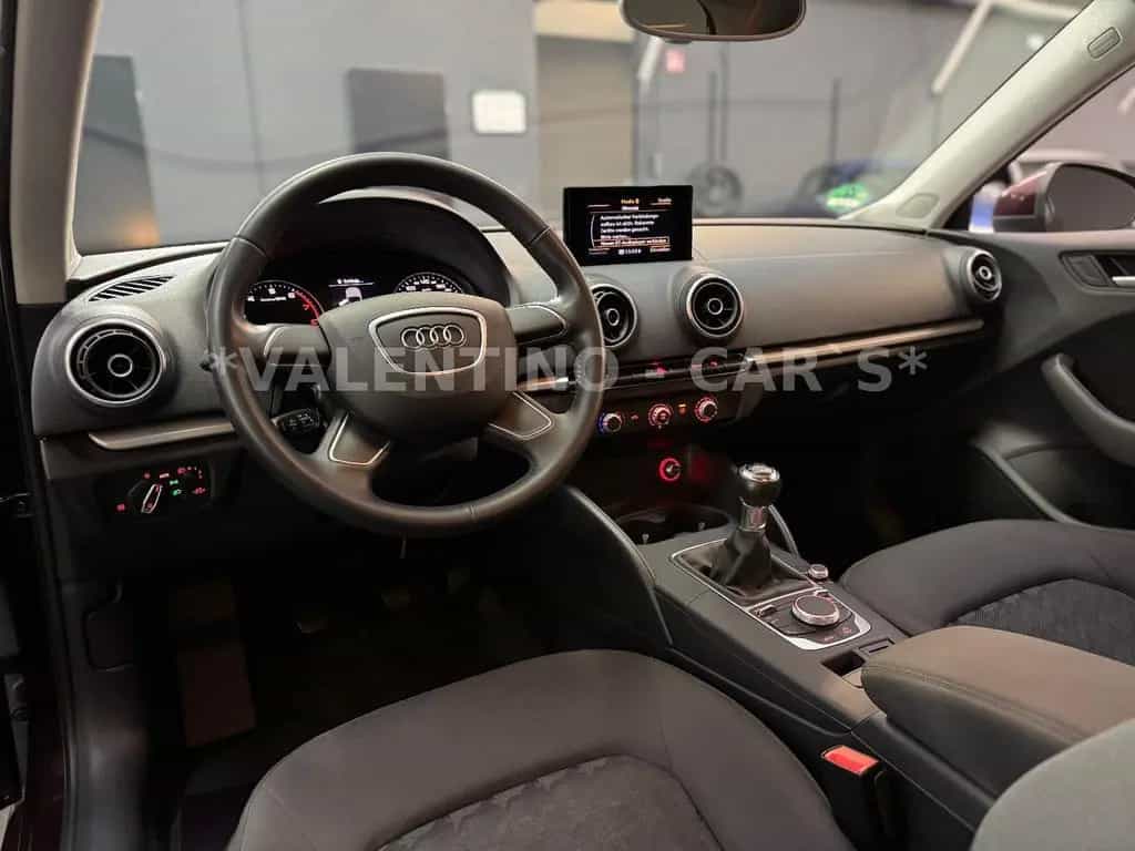 Audi A3 Sportback Attraction/Pano/Alu/AHK/Tempo/PDC 10/2014-photo-16