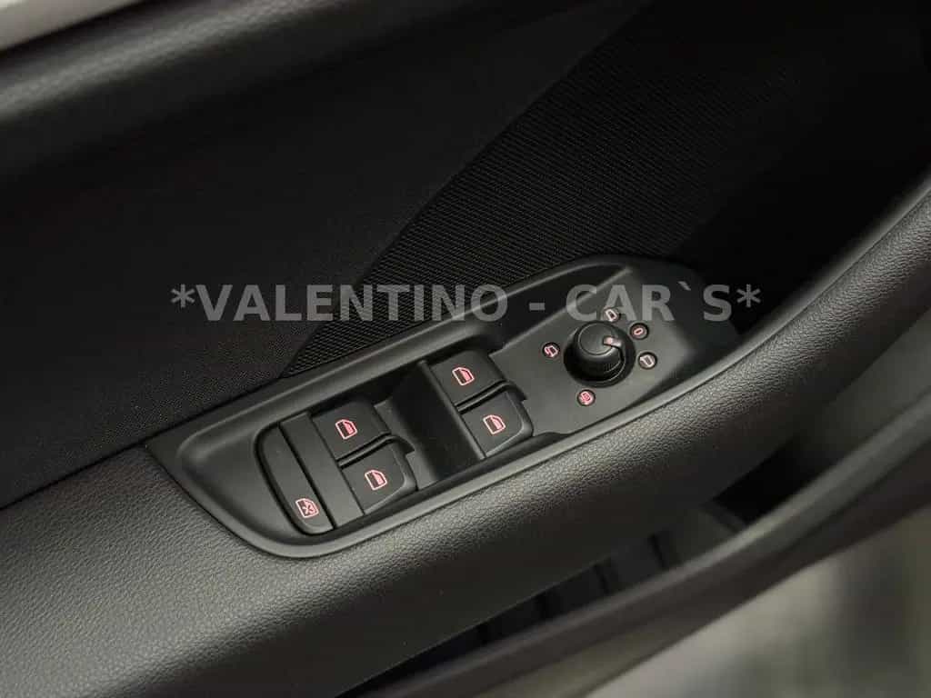 Audi A3 Sportback Attraction/Pano/Alu/AHK/Tempo/PDC 10/2014-photo-24