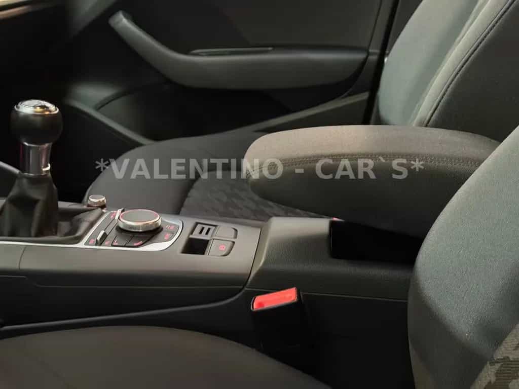 Audi A3 Sportback Attraction/Pano/Alu/AHK/Tempo/PDC 10/2014-photo-25