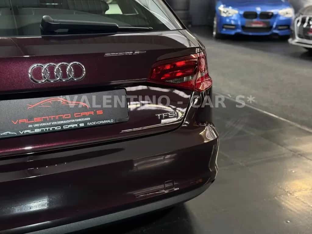 Audi A3 Sportback Attraction/Pano/Alu/AHK/Tempo/PDC 10/2014-photo-30