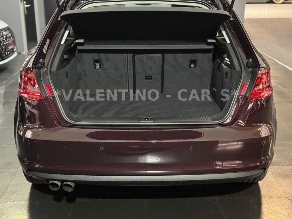 Audi A3 Sportback Attraction/Pano/Alu/AHK/Tempo/PDC 10/2014-photo-43
