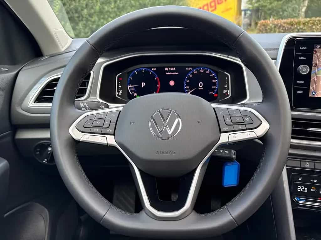 Volkswagen T-Roc 1.5 TSI Style DSG, NAVI, STAND-H, AHK, KLI 02/2025-photo-8