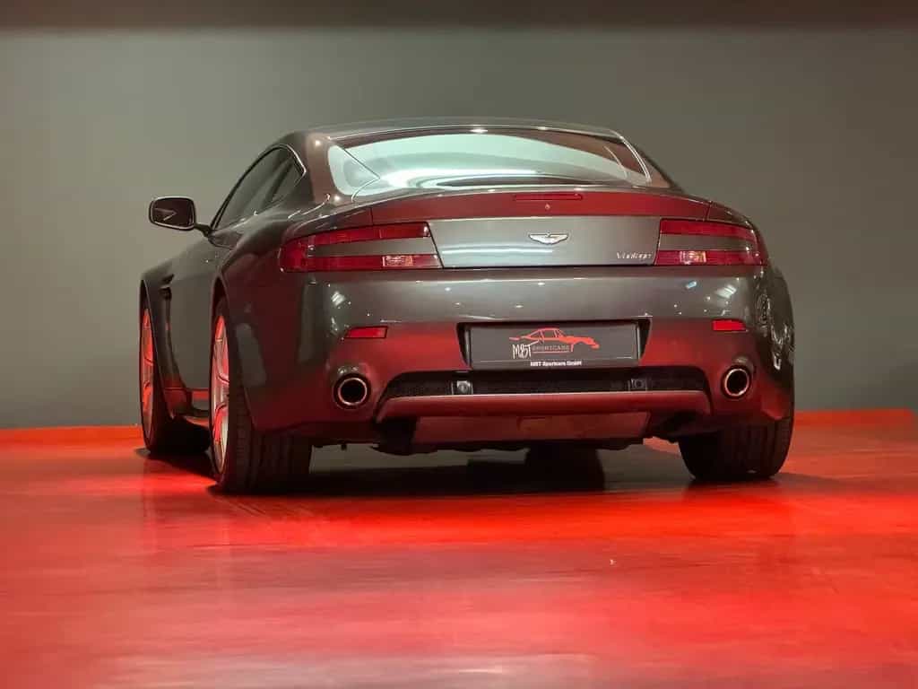 Aston Martin V8 Vantage /4.7 V8 426PS/SPORTSHIFT/COUPÉ/DEUTSCH 10/2008-photo-4