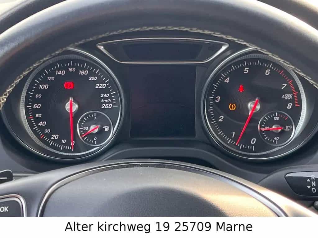Mercedes-Benz CLA-Class Shooting Brake AMG LINE 2 HAND 06/2018-photo-15