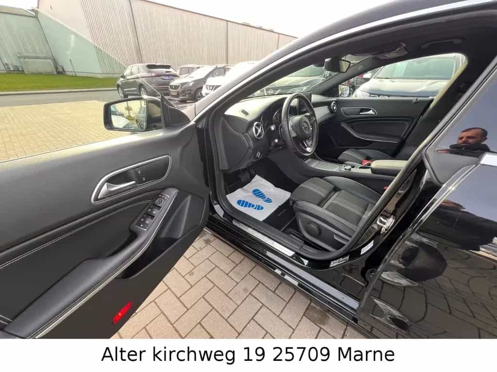 Mercedes-Benz CLA-Class Shooting Brake AMG LINE 2 HAND 06/2018-photo-8
