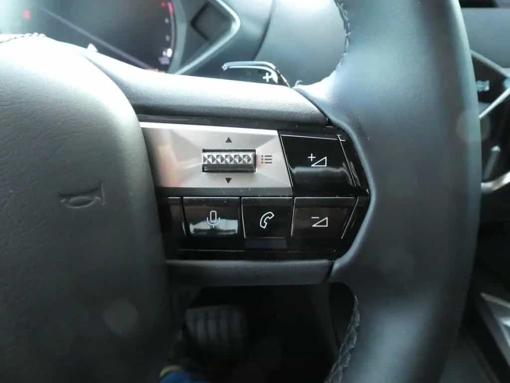 DS Automobiles DS3 DS 3 Étoile, Klima, SHZ, Navi, Kamera, PDC, LED 11/2024-photo-16