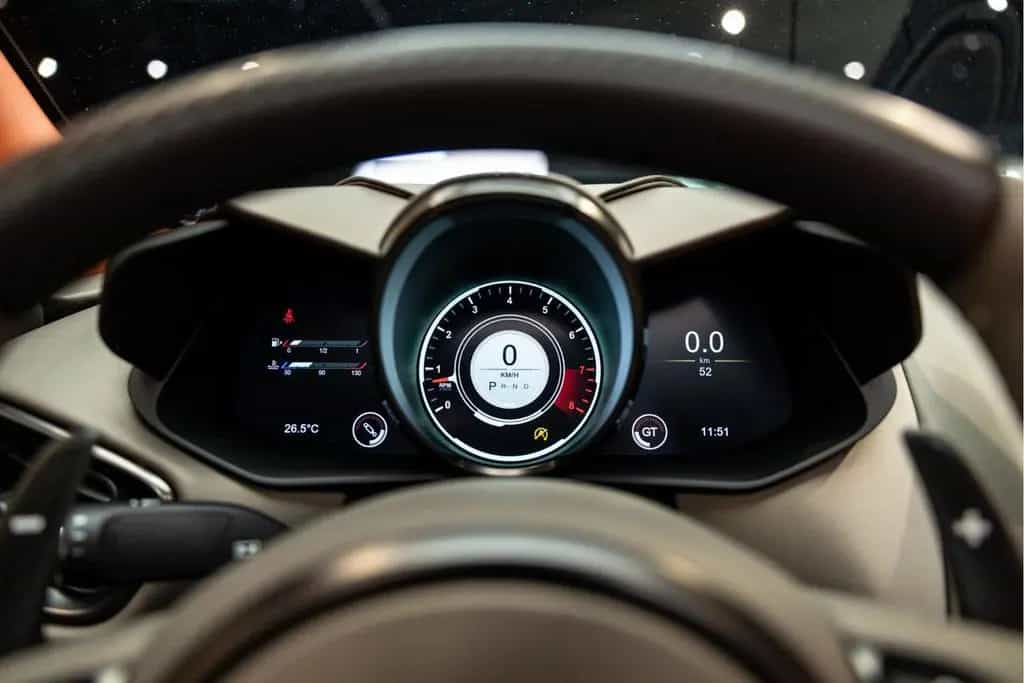 Aston Martin DBS 770 Ultimate Volante 1 of 199 Hermes interio 06/2024-photo-31