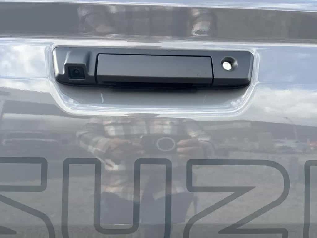 Isuzu D-Max Double Cab 4WD L null-photo-7