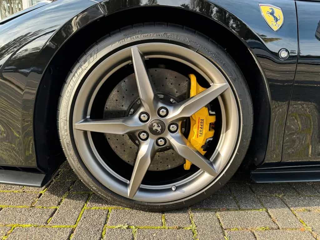 Ferrari F8 Spider Racingsitz/Carbon/Lift-System/Alcantar 07/2021-photo-13