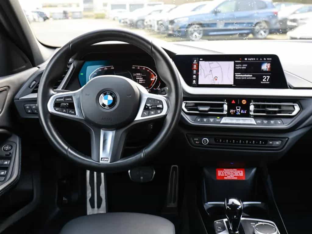 BMW 118 i M-Sport LED W-LAN NAVI SHZ PDC KLIMA 09/2024-photo-11