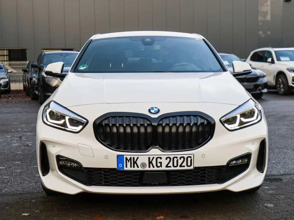 BMW 118 i M-Sport LED W-LAN NAVI SHZ PDC KLIMA 09/2024-photo-2