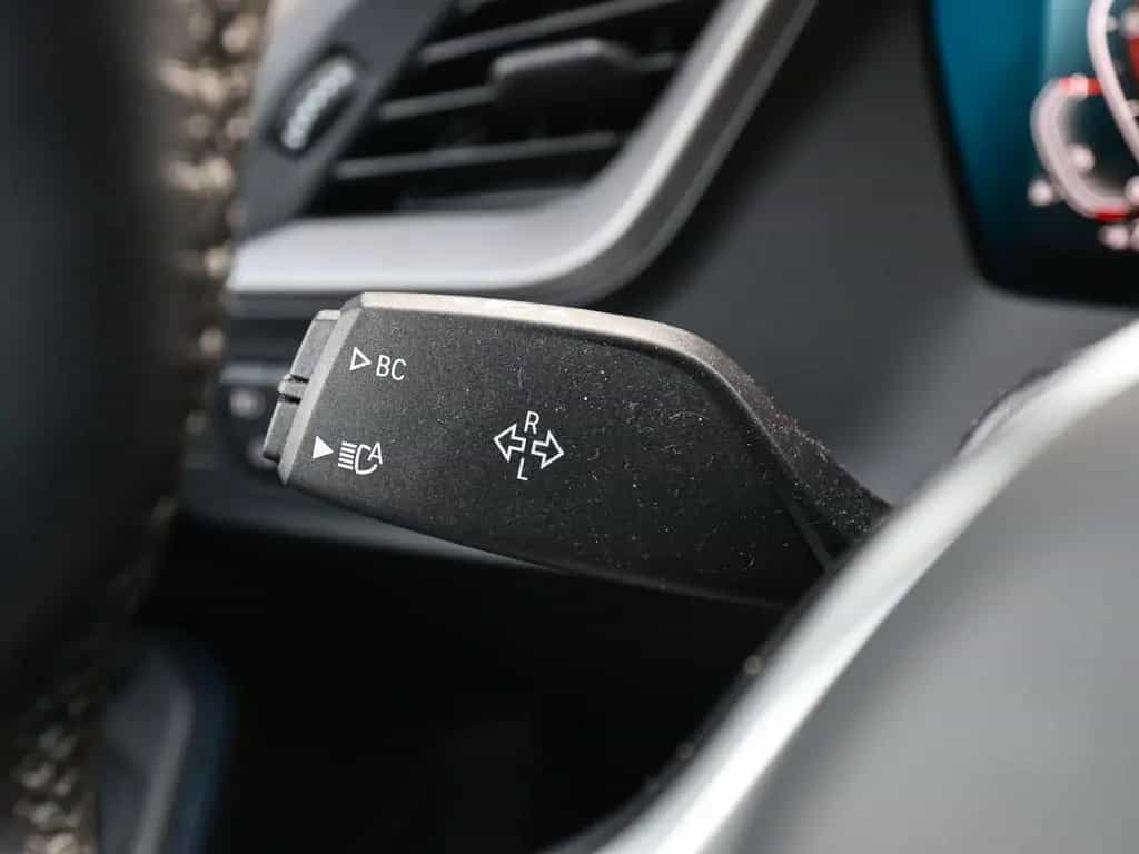 BMW 118 i M-Sport LED W-LAN NAVI SHZ PDC KLIMA 09/2024-photo-24