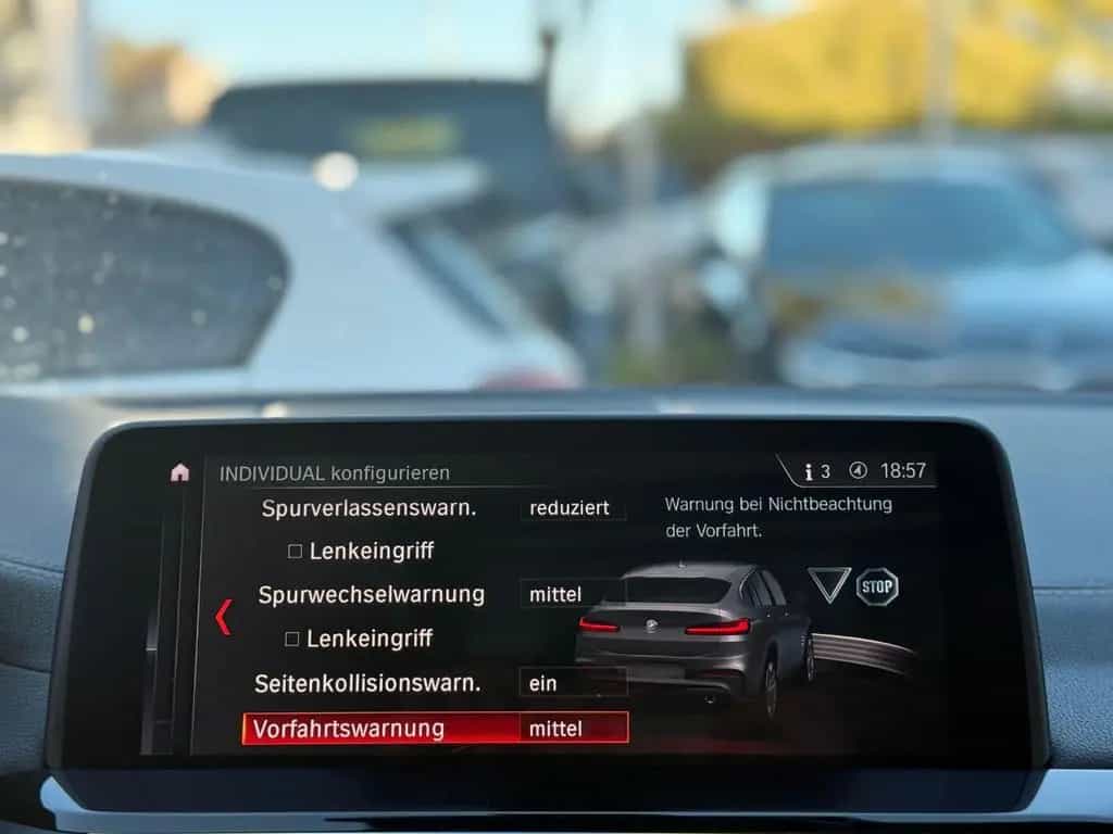 BMW X4 M40i ACC LED Pano 360° HUD H/K AHK StHzg 21LM 08/2019-photo-30