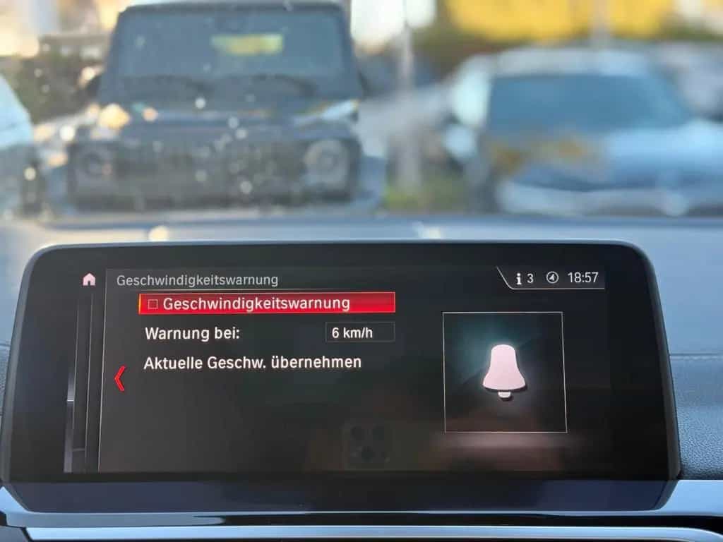 BMW X4 M40i ACC LED Pano 360° HUD H/K AHK StHzg 21LM 08/2019-photo-32