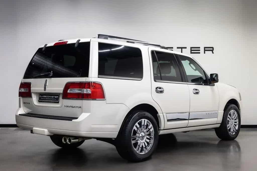 Lincoln Navigator LINCOLN 7 sitze uitvoering Btw auto, F 09/2010-photo-2