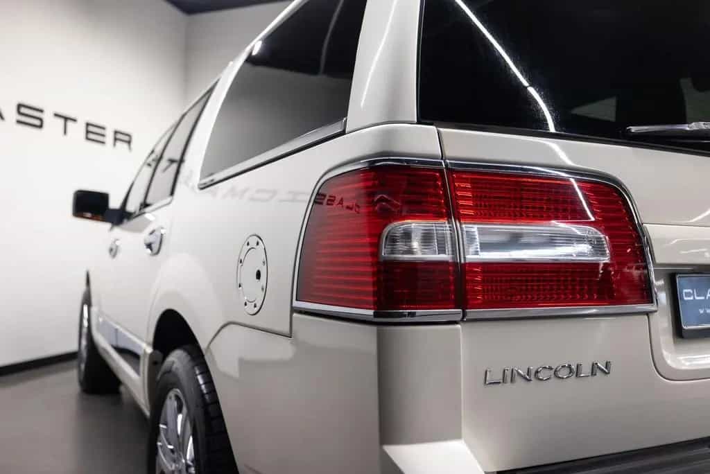 Lincoln Navigator LINCOLN 7 sitze uitvoering Btw auto, F 09/2010-photo-31