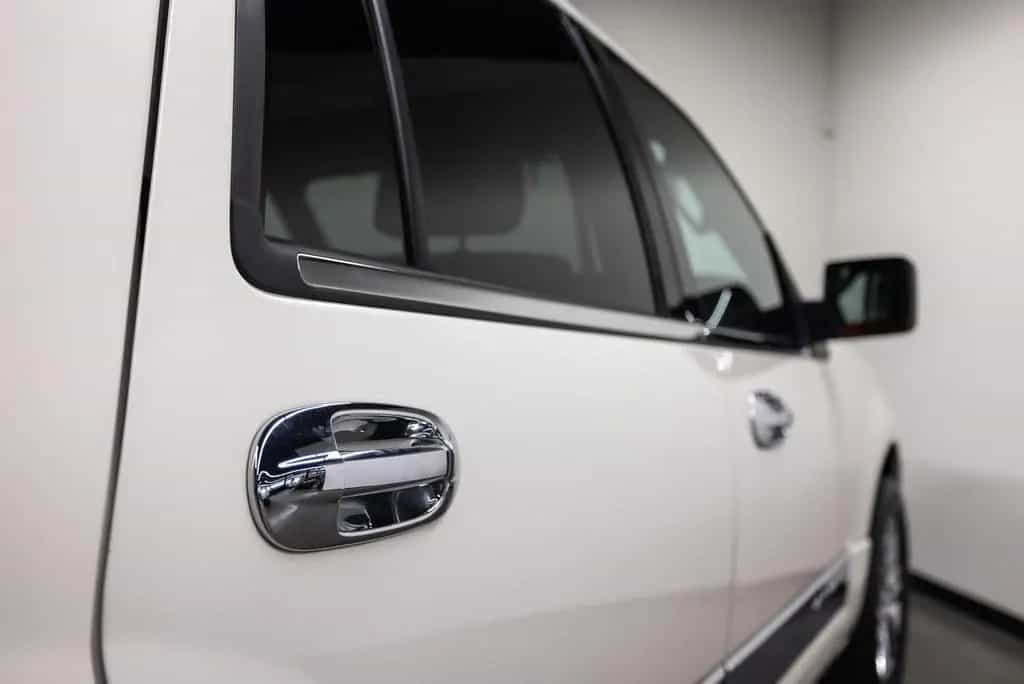 Lincoln Navigator LINCOLN 7 sitze uitvoering Btw auto, F 09/2010-photo-39