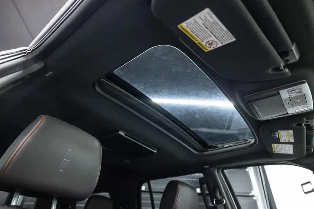 Lincoln Navigator LINCOLN 7 sitze uitvoering Btw auto, F 09/2010-photo-41