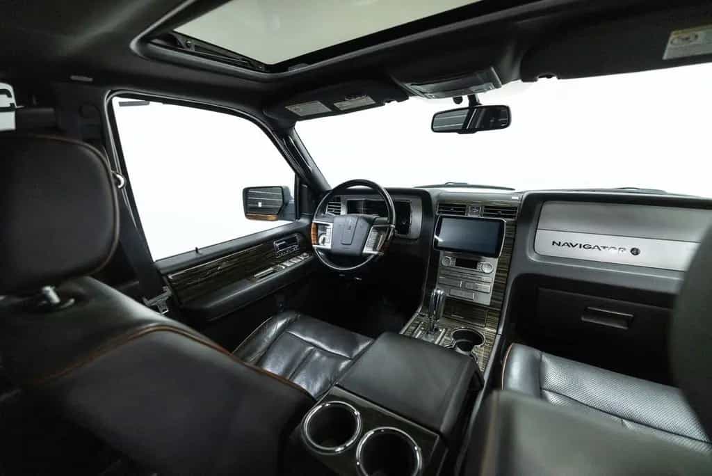 Lincoln Navigator LINCOLN 7 sitze uitvoering Btw auto, F 09/2010-photo-5