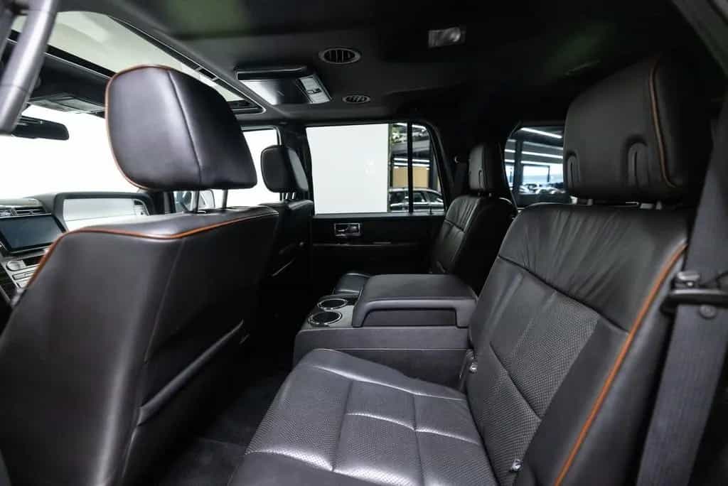 Lincoln Navigator LINCOLN 7 sitze uitvoering Btw auto, F 09/2010-photo-9