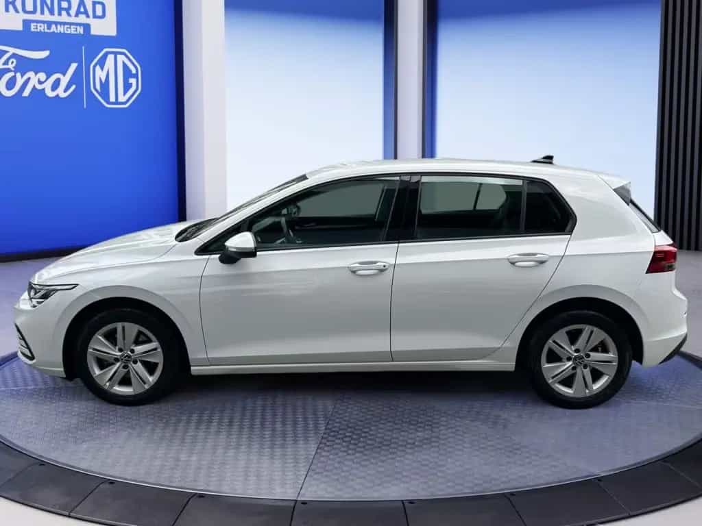 Volkswagen Golf 1.5 DSG Life *Business Premium*Head-Up* 06/2020-photo-2