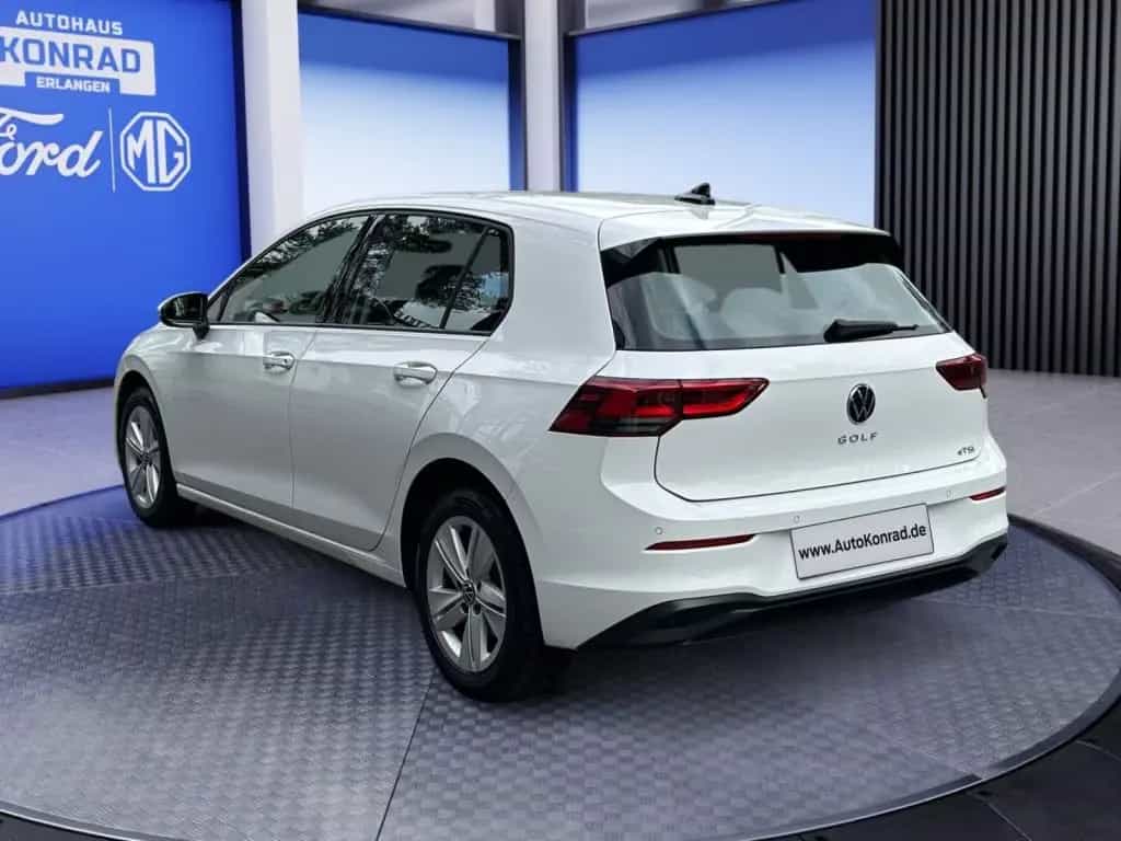 Volkswagen Golf 1.5 DSG Life *Business Premium*Head-Up* 06/2020-photo-3