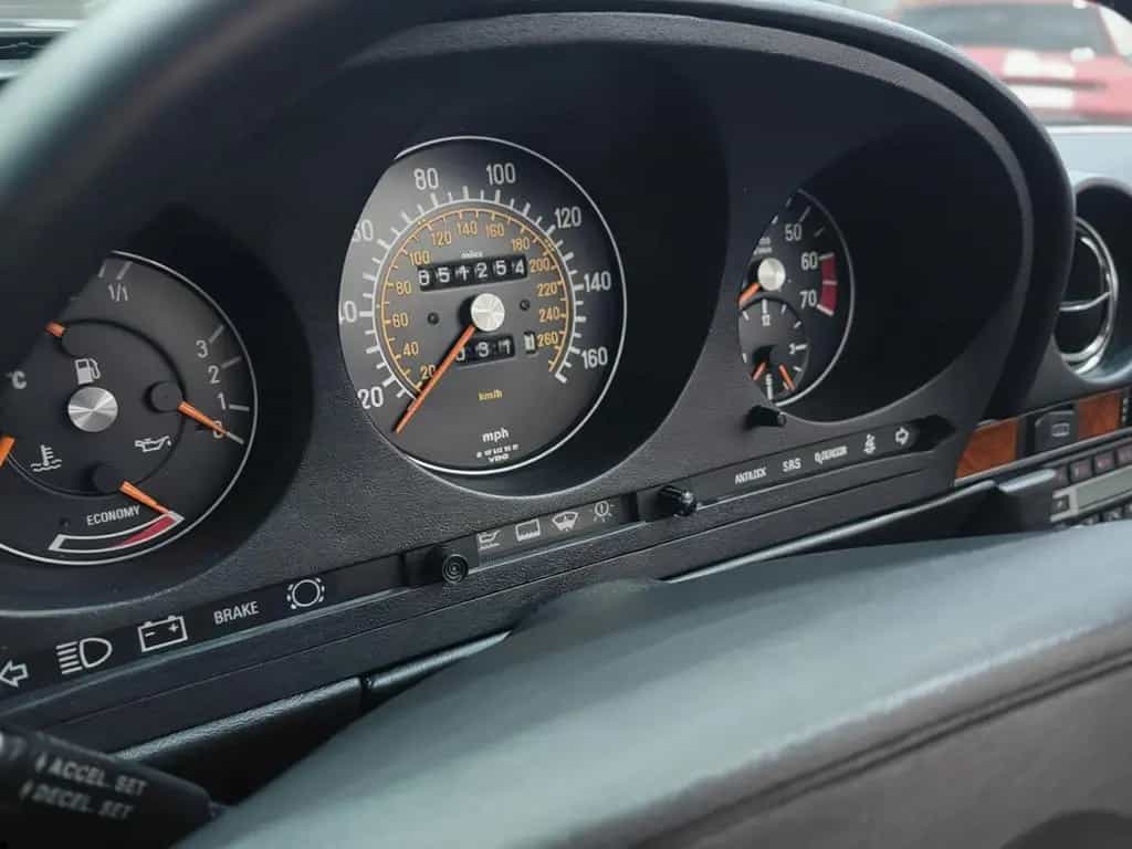 Mercedes-Benz Sammlerfahrzeug geringer Laufleistung 02/1987-photo-11