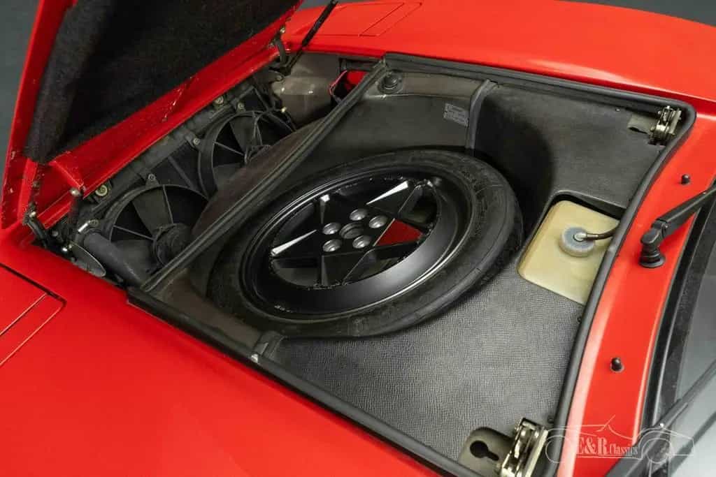 Ferrari 328 GTS | Distributieriem set vervangen | 1989 01/1989-photo-17