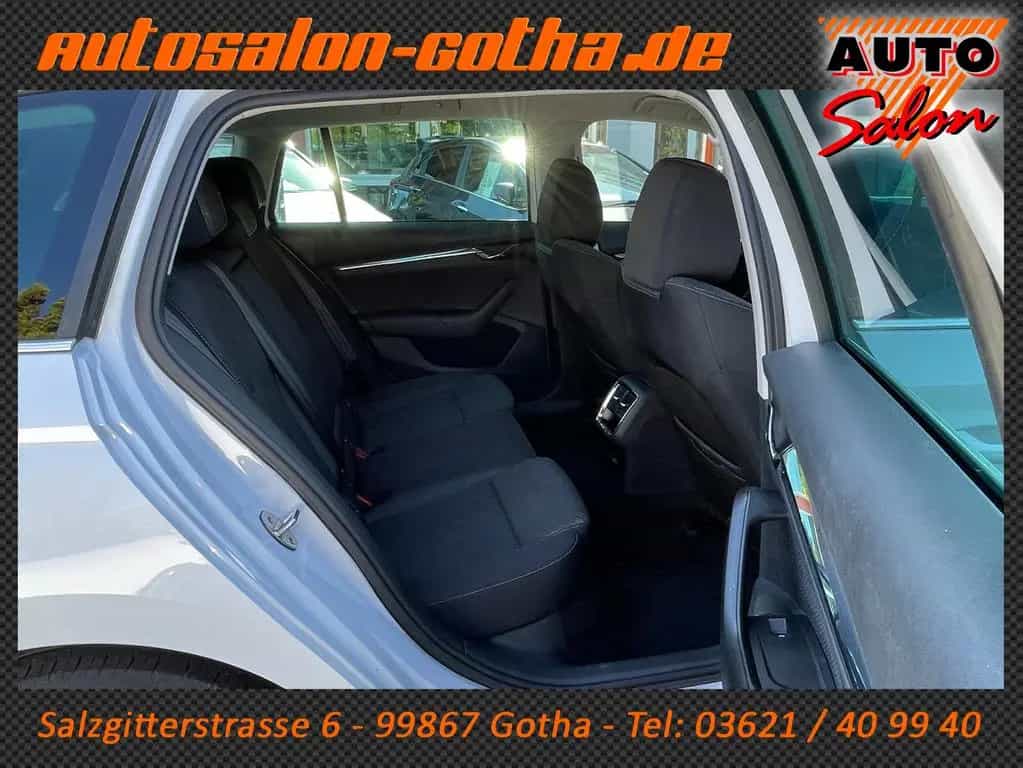 Skoda Octavia Combi Style LED+NAV APP CAM SHZ LANE ACC 05/2020-photo-9