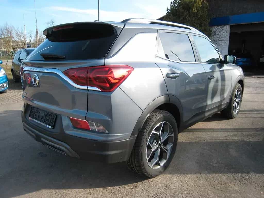 Ssangyong Korando 1.6 D Sapphire 2WD AT 03/2025-photo-3