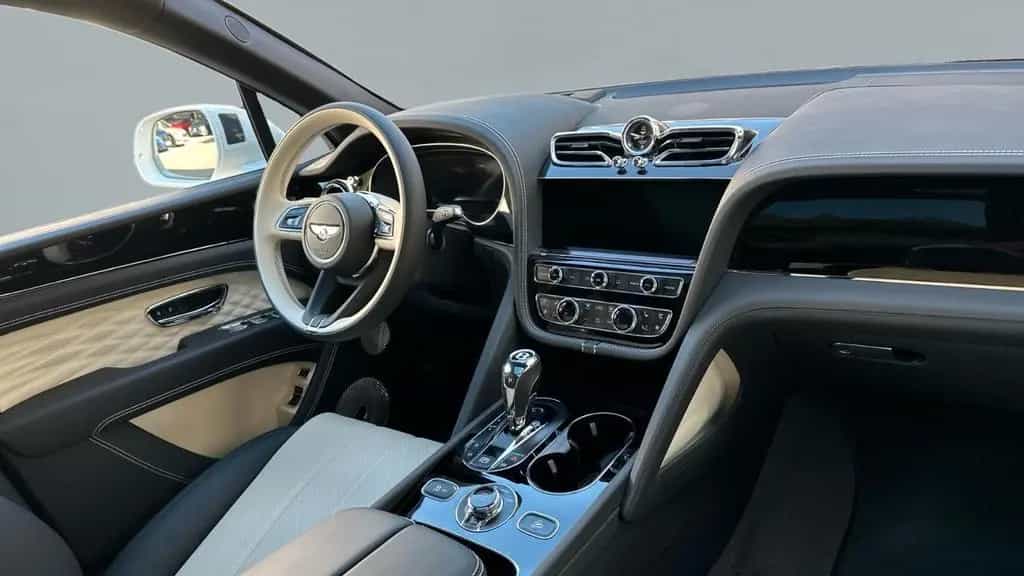 Bentley Bentayga 4.0 V8 Azure 4WD Autom. null-photo-6