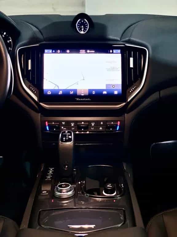 Maserati Ghibli Hybrid +LEDER+NAVI+RFK+ACC+CarPlay 06/2021-photo-22