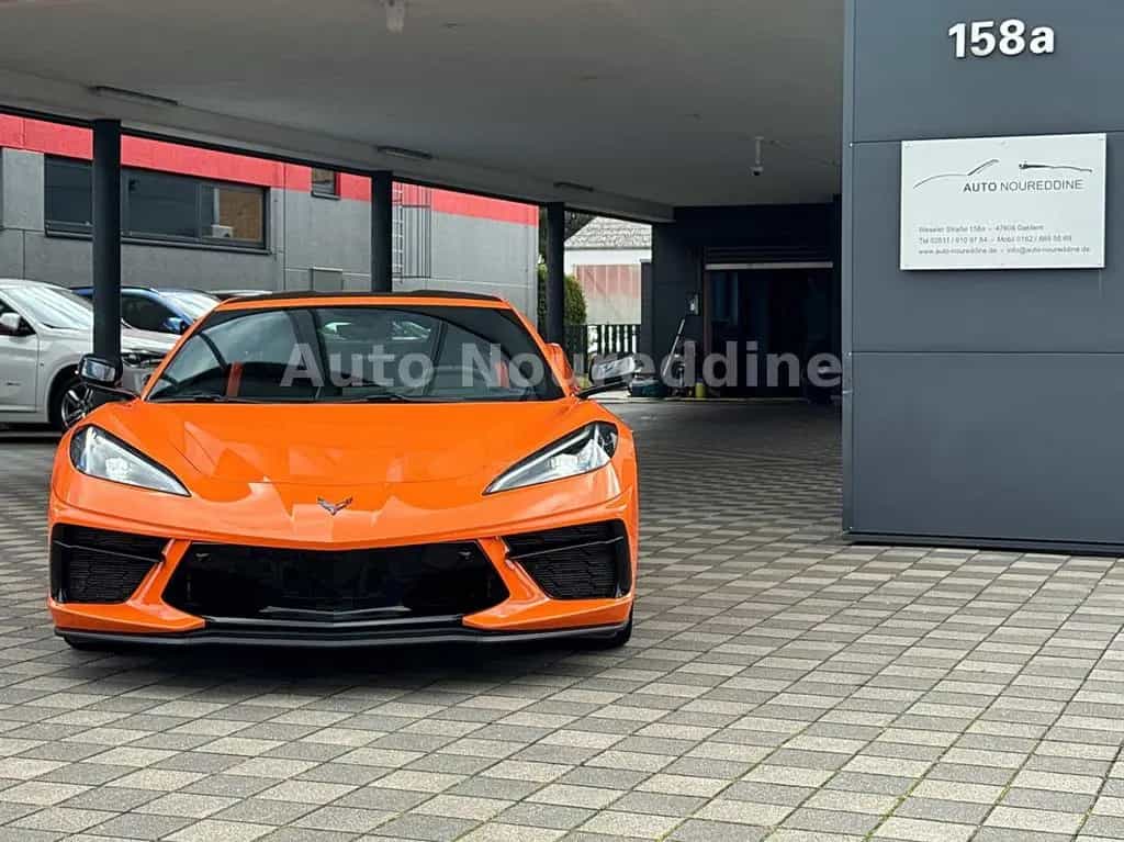 Corvette C8 6.2 V8 Stingray 3LT Coupe/Targa*Deutsch*Voll* 08/2024-photo-1