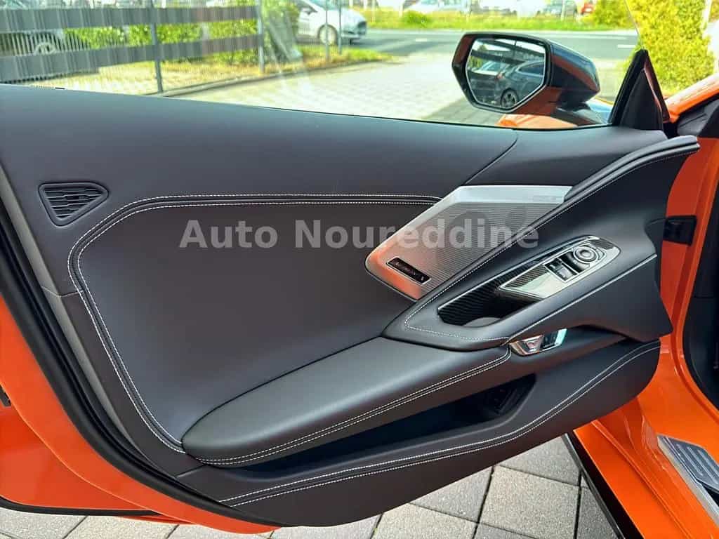 Corvette C8 6.2 V8 Stingray 3LT Coupe/Targa*Deutsch*Voll* 08/2024-photo-24