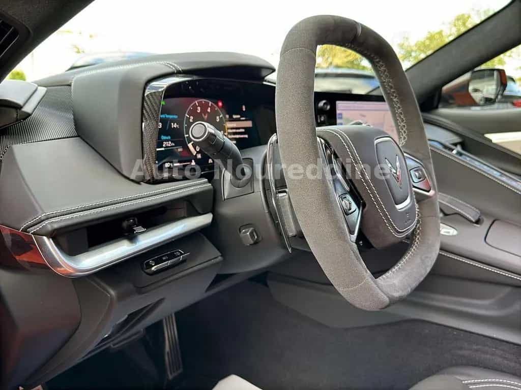 Corvette C8 6.2 V8 Stingray 3LT Coupe/Targa*Deutsch*Voll* 08/2024-photo-25