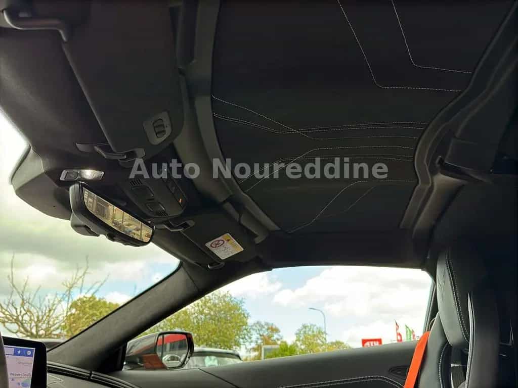 Corvette C8 6.2 V8 Stingray 3LT Coupe/Targa*Deutsch*Voll* 08/2024-photo-28
