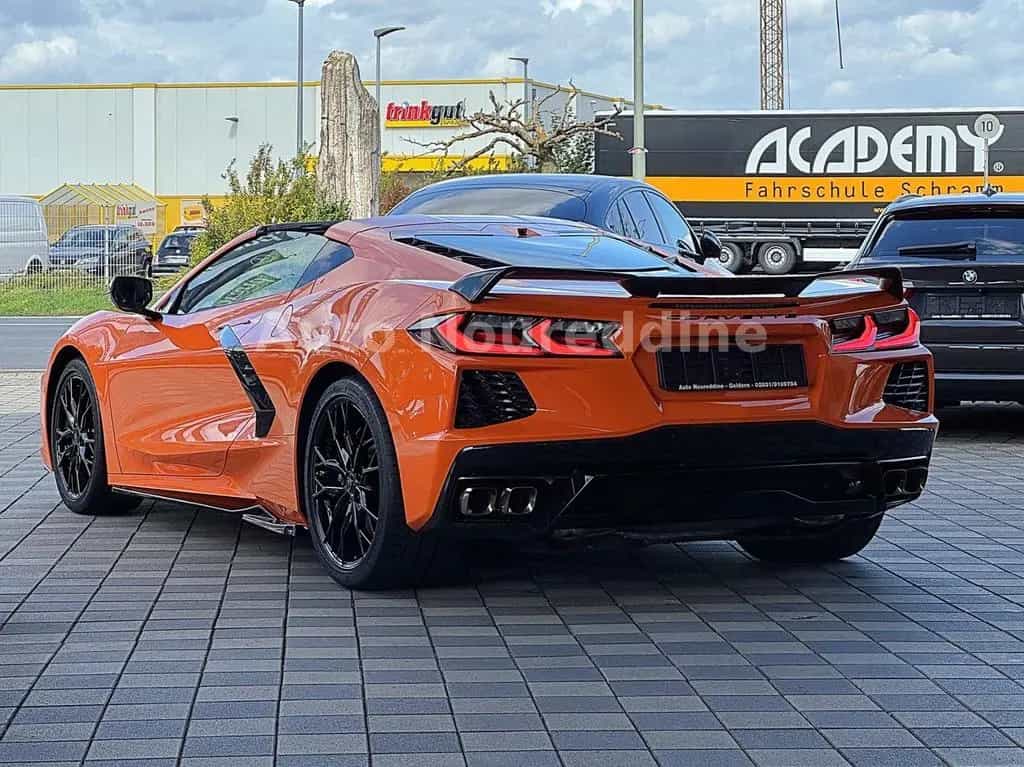 Corvette C8 6.2 V8 Stingray 3LT Coupe/Targa*Deutsch*Voll* 08/2024-photo-3