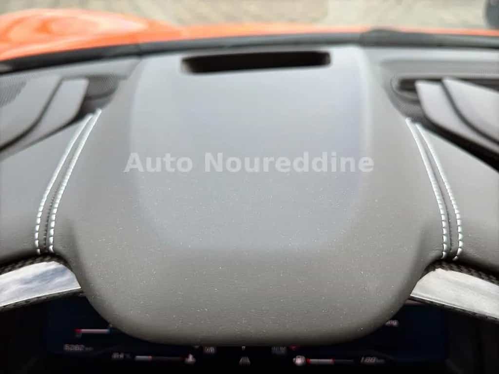 Corvette C8 6.2 V8 Stingray 3LT Coupe/Targa*Deutsch*Voll* 08/2024-photo-31
