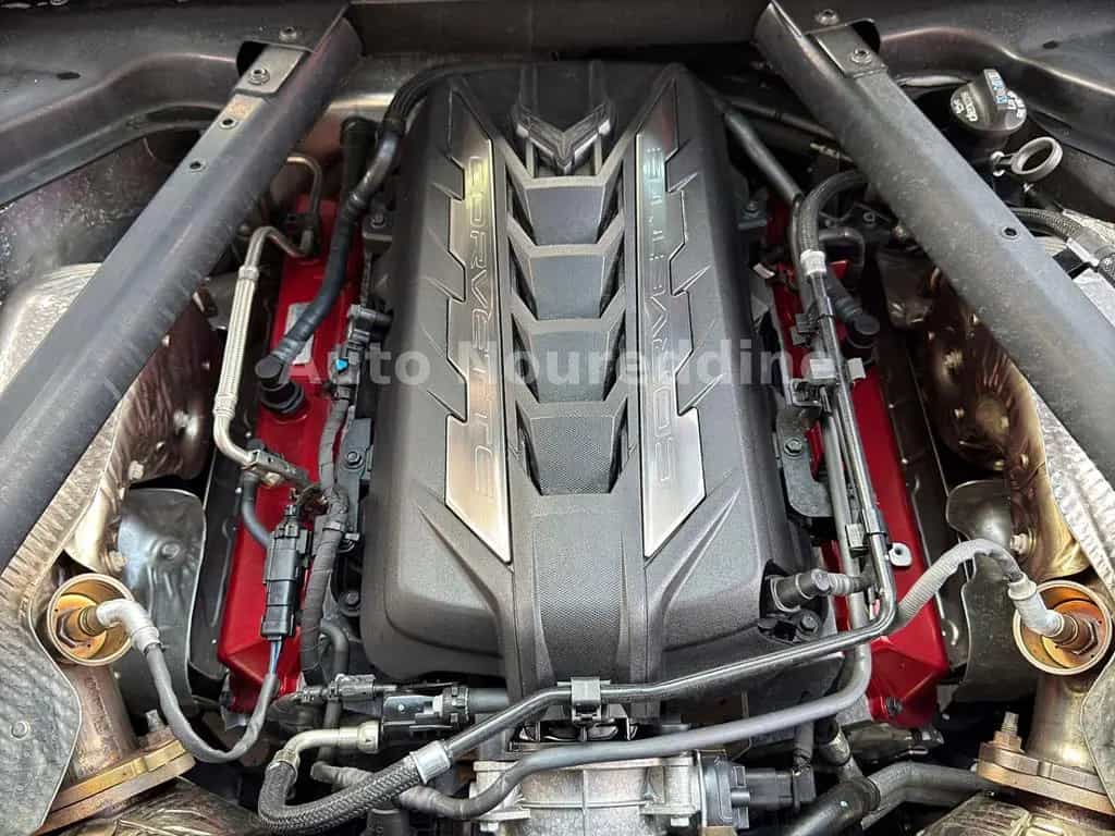 Corvette C8 6.2 V8 Stingray 3LT Coupe/Targa*Deutsch*Voll* 08/2024-photo-40