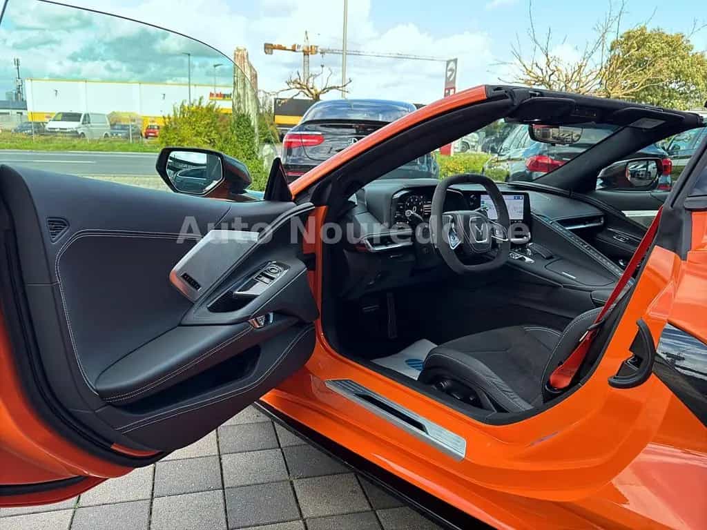 Corvette C8 6.2 V8 Stingray 3LT Coupe/Targa*Deutsch*Voll* 08/2024-photo-8