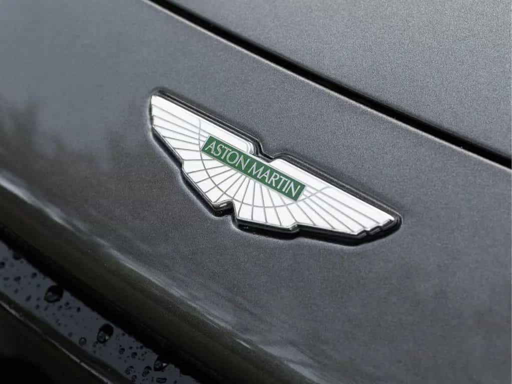 Aston Martin V8 Vantage 4.0 - 5.305km! - Dealer Maintenance 07/2020-photo-12