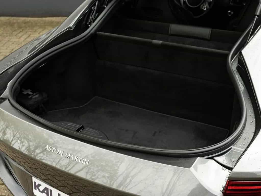 Aston Martin V8 Vantage 4.0 - 5.305km! - Dealer Maintenance 07/2020-photo-22