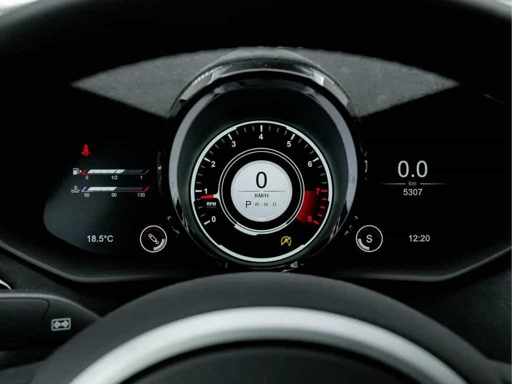 Aston Martin V8 Vantage 4.0 - 5.305km! - Dealer Maintenance 07/2020-photo-30