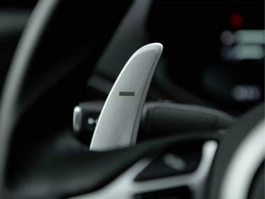 Aston Martin V8 Vantage 4.0 - 5.305km! - Dealer Maintenance 07/2020-photo-31