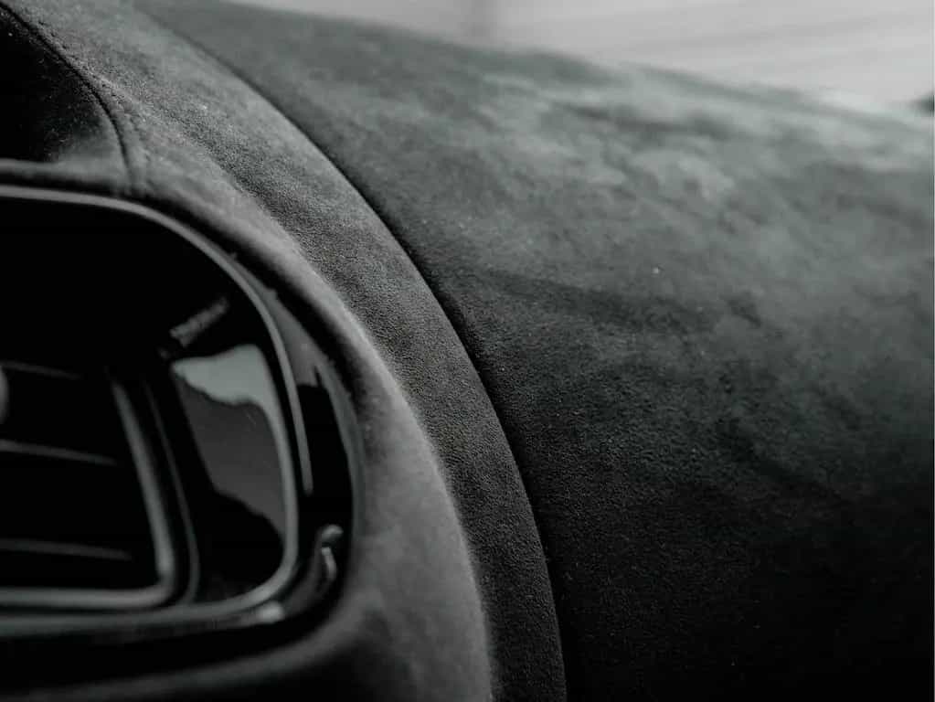 Aston Martin V8 Vantage 4.0 - 5.305km! - Dealer Maintenance 07/2020-photo-47