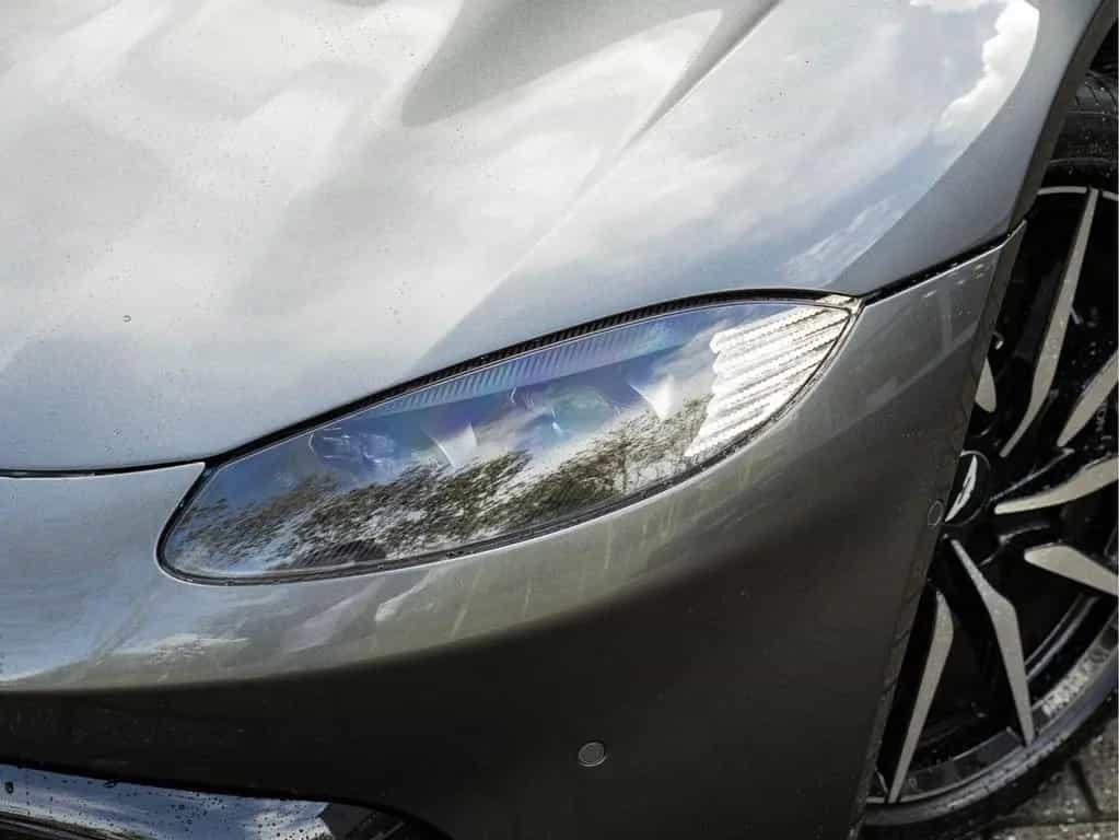 Aston Martin V8 Vantage 4.0 - 5.305km! - Dealer Maintenance 07/2020-photo-6