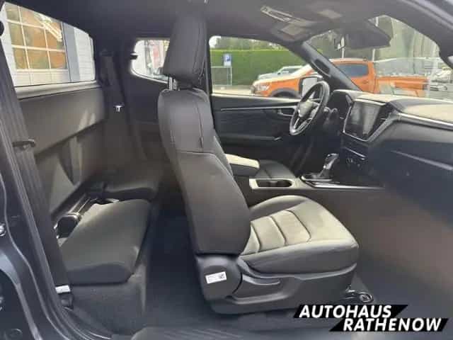 Isuzu D-Max Space Cab LSE Autom.MY2025*Allrad*Leder di null-photo-4