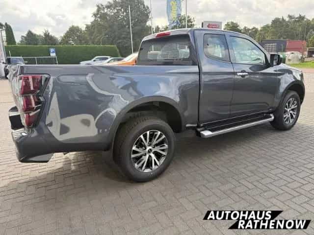 Isuzu D-Max Space Cab LSE Autom.MY2025*Allrad*Leder di null-photo-5