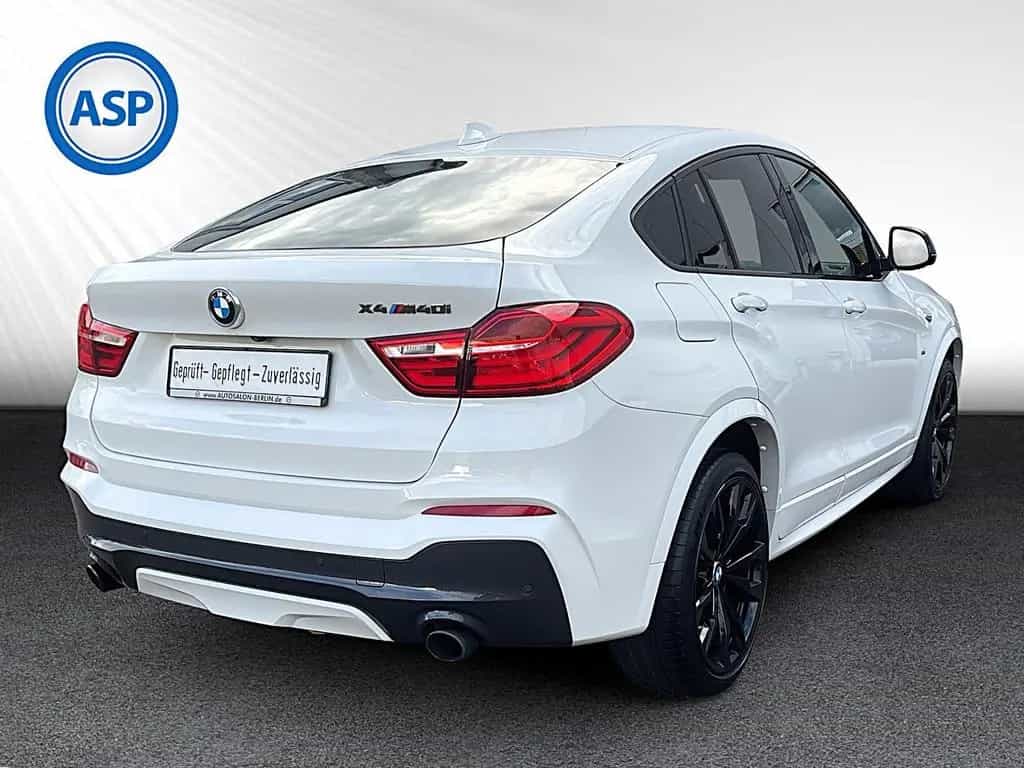 BMW X4 M40i xDrive AUT LED HUD PANO NAVI H&K LEDER 03/2018-photo-1