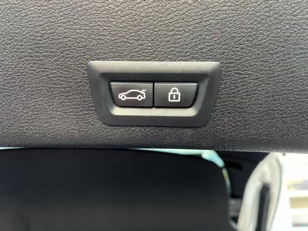 BMW X4 M40i xDrive AUT LED HUD PANO NAVI H&K LEDER 03/2018-photo-28